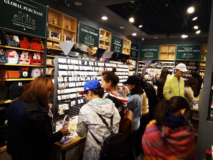 20180410123219078300.jpg 753864887461610387.jpg