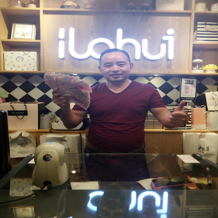 20180505113723041413.jpg 153534172147086304.jpg