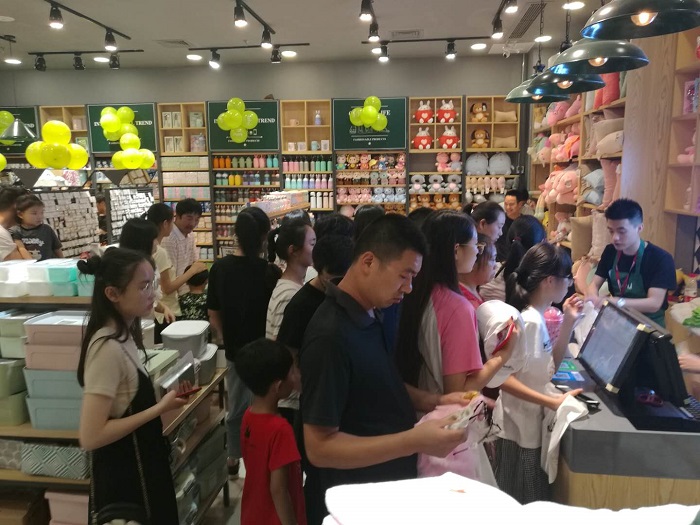 20180529153613063549.jpg 626879927425699953.jpg